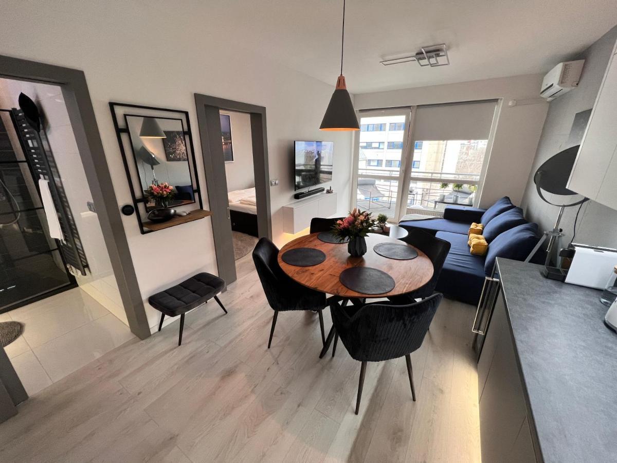 Suiteangel - Luxury Design Condo With Free Garage ブダペスト エクステリア 写真