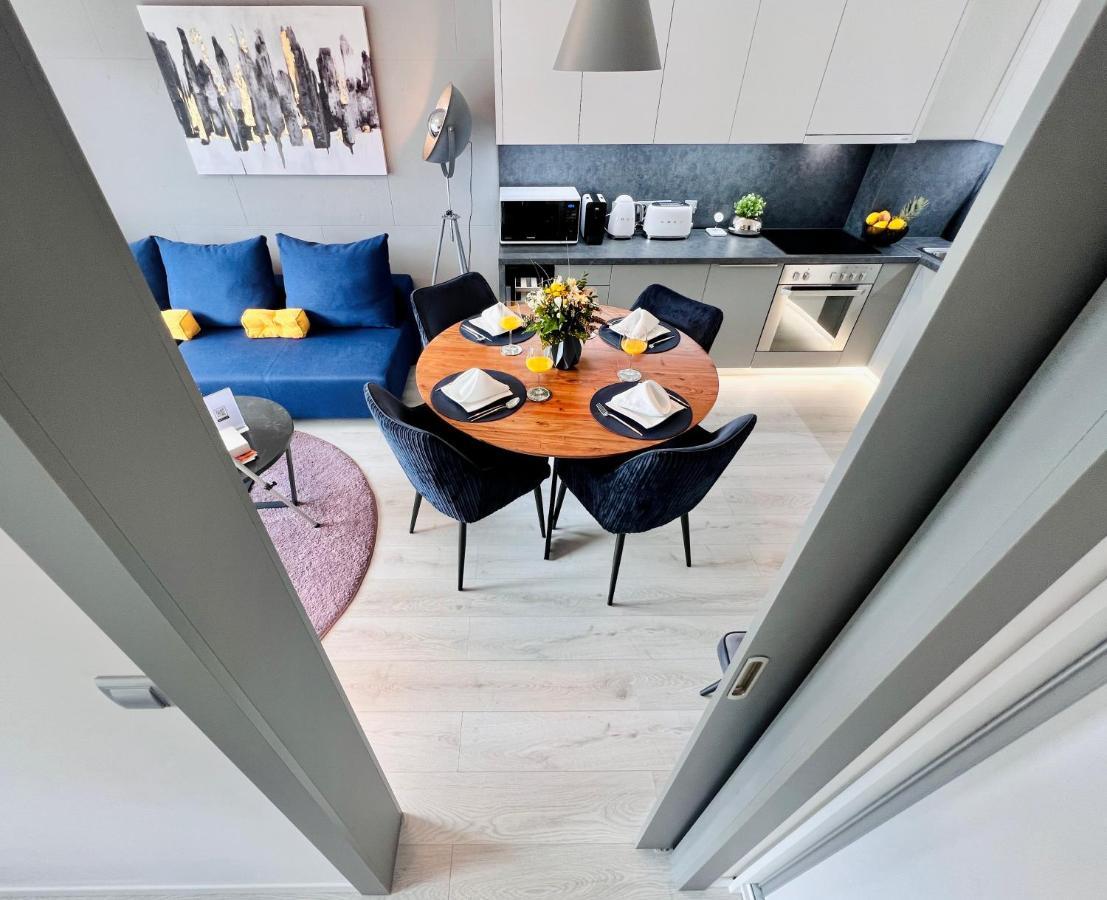 Suiteangel - Luxury Design Condo With Free Garage ブダペスト エクステリア 写真