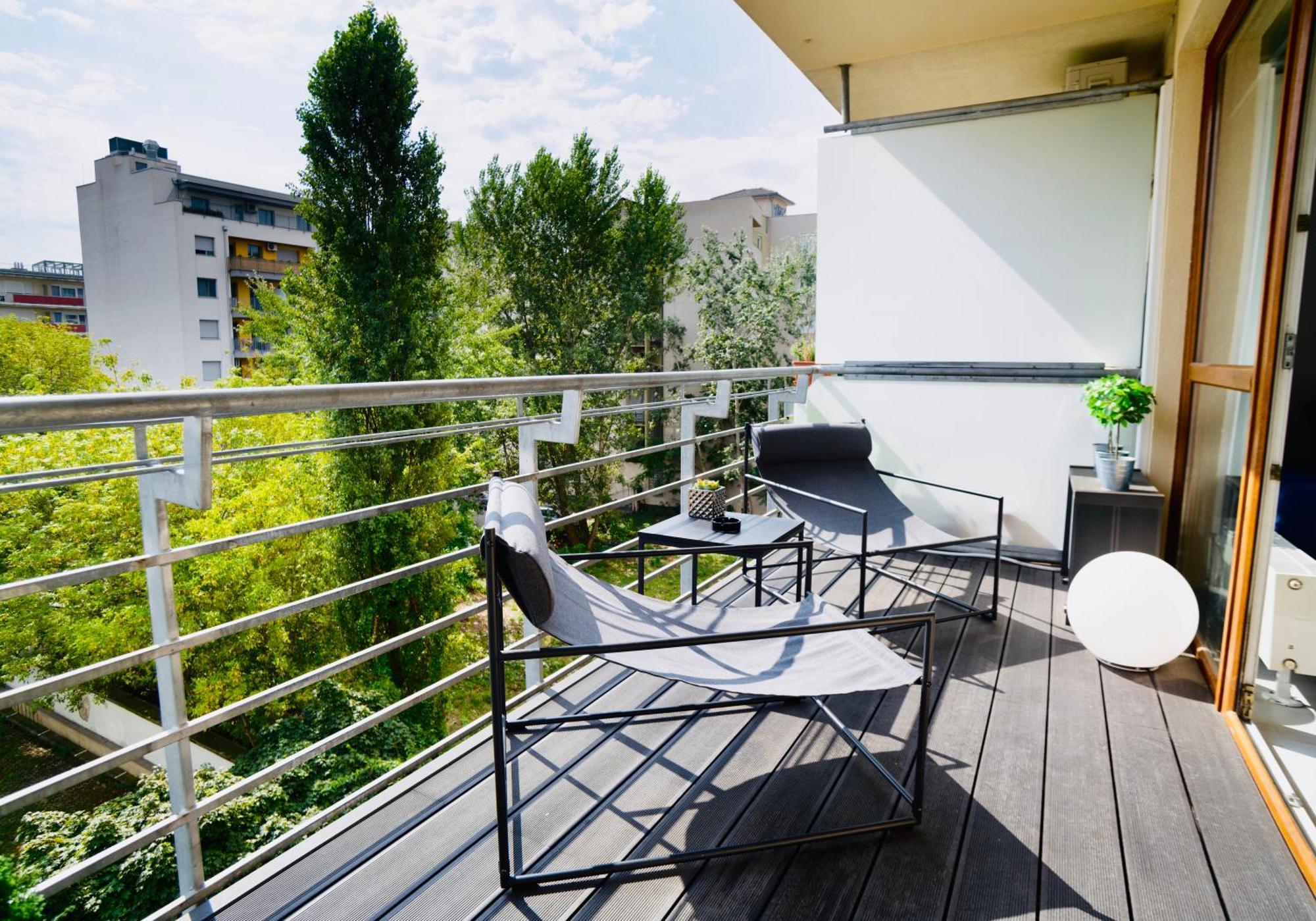 Suiteangel - Luxury Design Condo With Free Garage ブダペスト エクステリア 写真