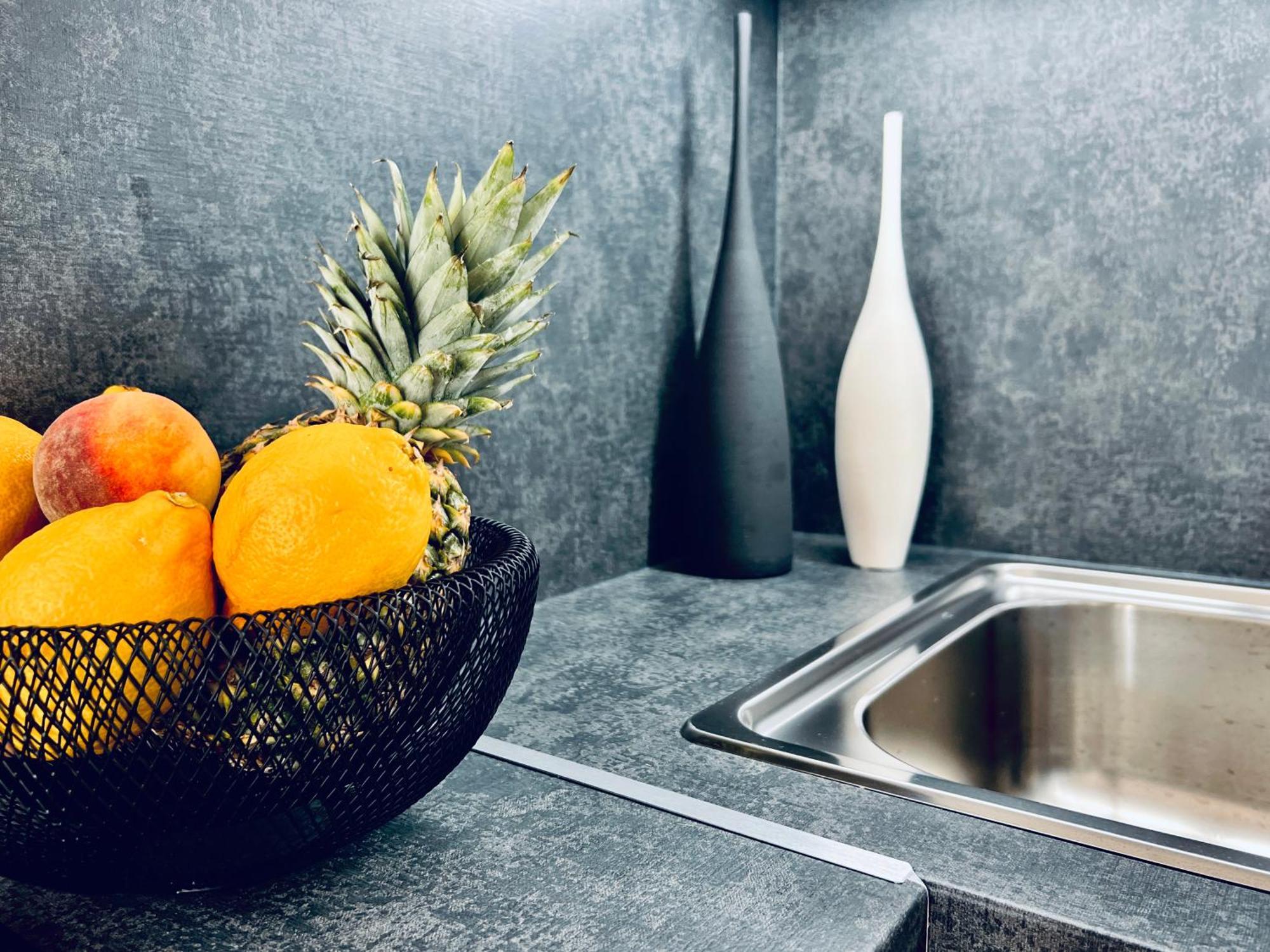 Suiteangel - Luxury Design Condo With Free Garage ブダペスト エクステリア 写真